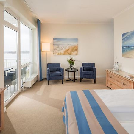 Hotel Bellevue تيميندورفير ستراند المظهر الخارجي الصورة